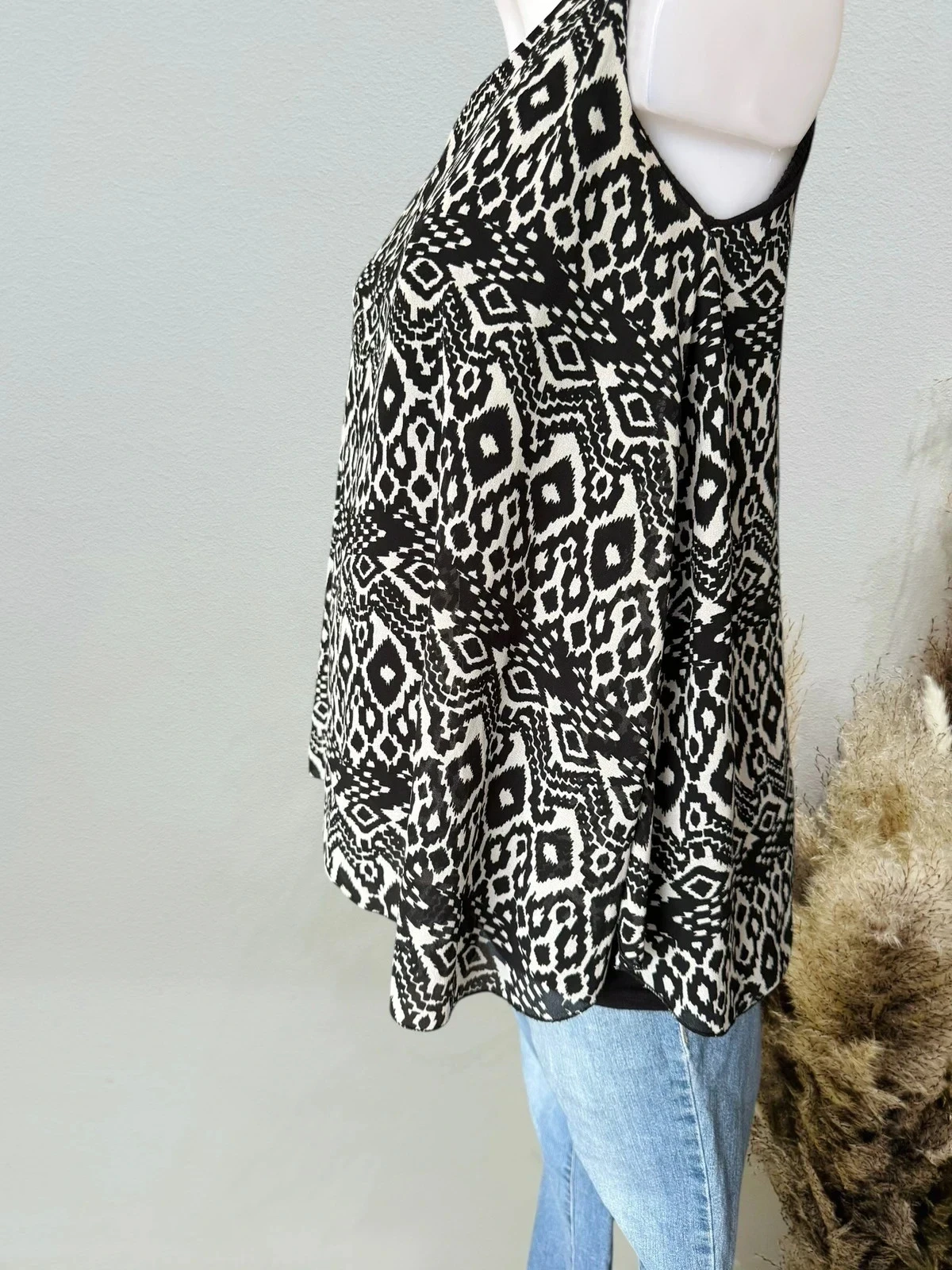 Zwangerschapsblouse voor dames maat 36/38 zwart en wit – photo 4